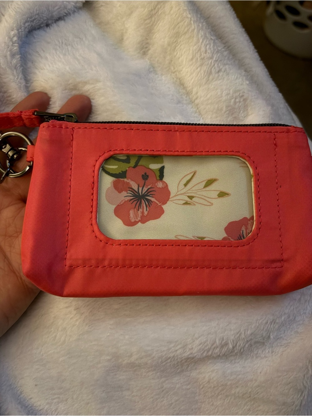 lug Quilted XL Wristlet - Picture 2 of 3